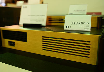 採用木質前擋板的2U Micro ATX規格的小型工業電腦機殼