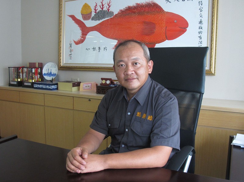 凱勝綠能研發部副總經理劉弘麟建議，政府應先將市場培養出來。(攝影/廖家宜)