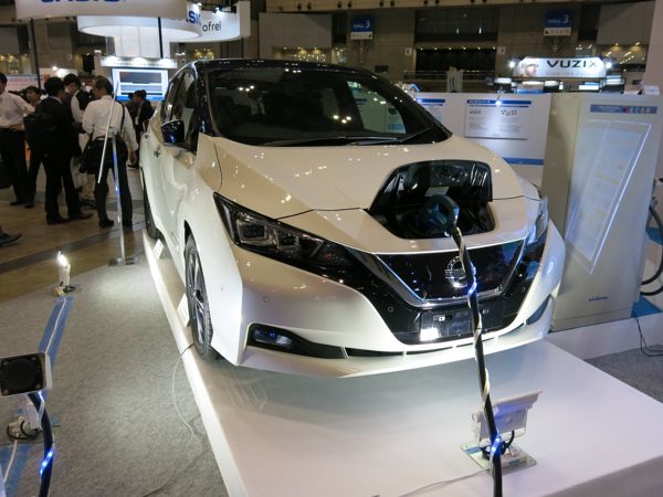 除了AI與物聯網之外，電動車以及乾淨能源當然也是本屆展會的重點。許多大廠都將地球環境的保護與永續經營，納入企業發展的策略方針。