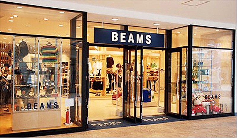消費者進入BEAMS後，能夠透過手機或智慧型元件拍攝ASCON產品相框來獲得產品的訊息。(source：日本富士通)