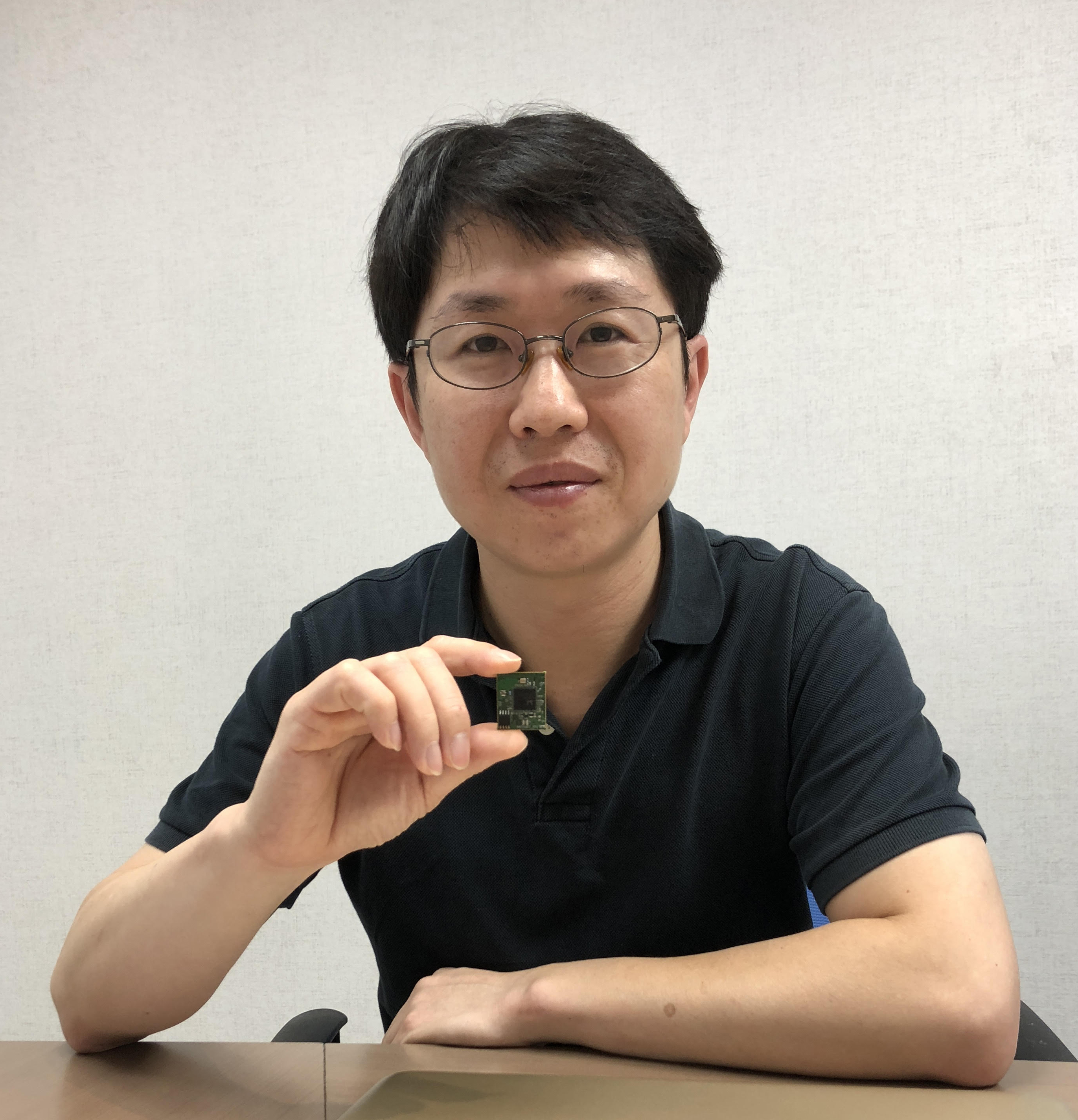 Communications Network Business GroupZ Director Shen Jia-qing