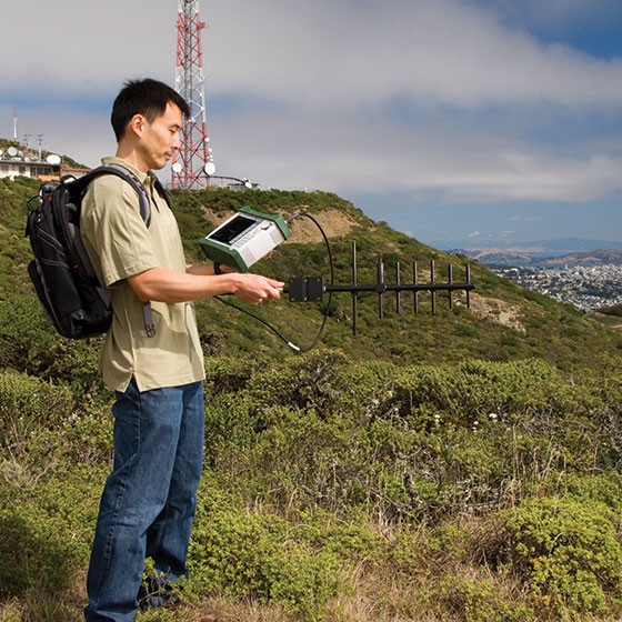 手持式頻譜分析儀
