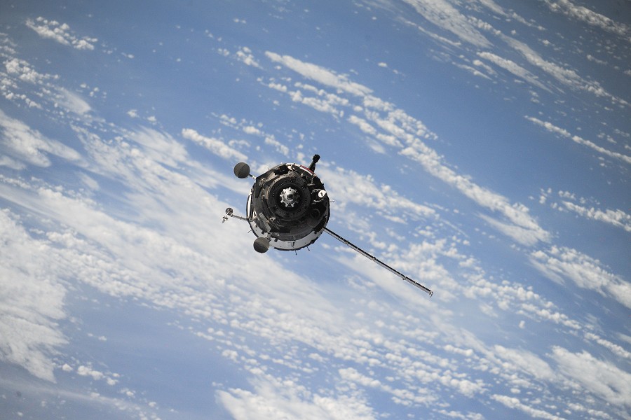 低軌道衛星