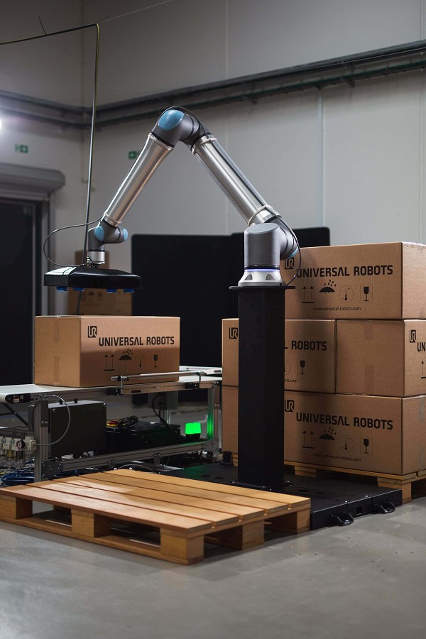 UR機器手臂全新的關節設計可加速生產週期。（source：urrobots.com）