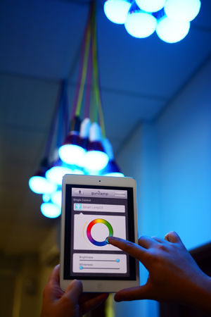 Gunilamp is the world’s first Bluetooth chip that integrates LED bulb lighting products with mobile or tablet devices and uses APPs to make lighting adjustments