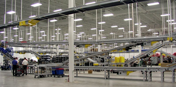 Interoperability: the ability of cyber-physical systems, humans and Smart Factories to connect and communicate with each