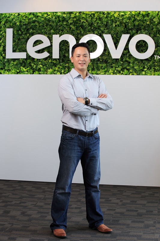 Lenovo香港、台灣及澳門區總經理陳泰麟認為要搭上物聯網的發展列車，首先企業必須有開放的IT架構。