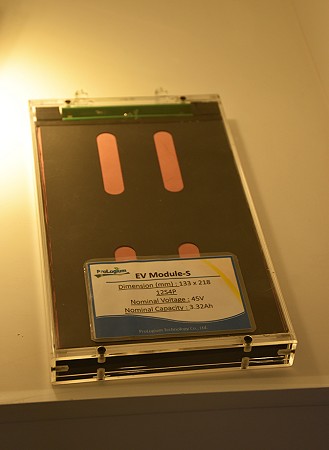 EV-Module S使用推疊技術，能極大化電池的空間利用。(攝影/葉奕緯)
