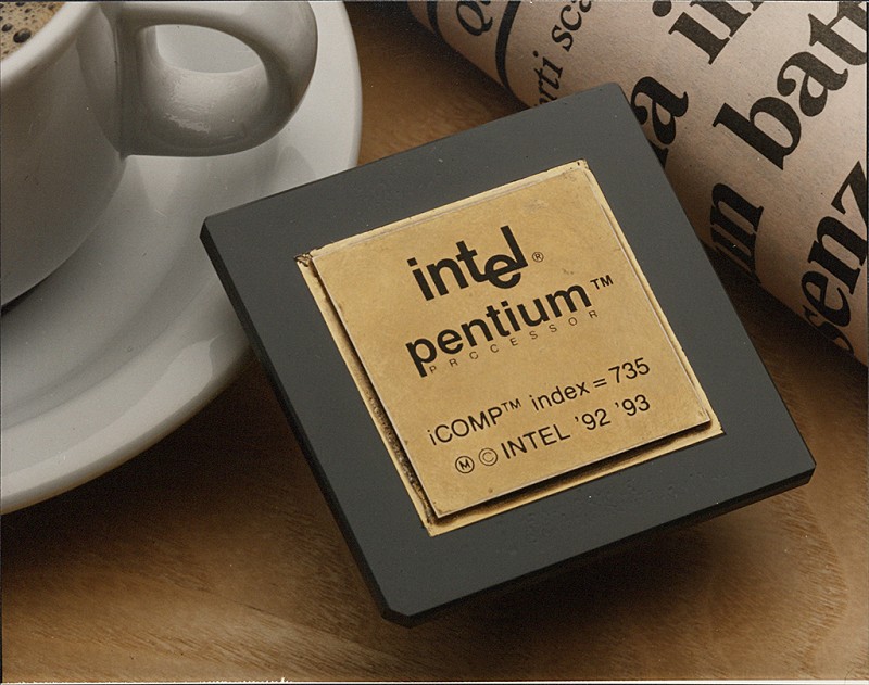 奔騰（Pentium）處理器問世，開創了「Intel inside」的時代。（source:英特爾）