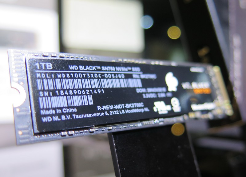 市場已經開始轉向QLC NAND，這比大多數現有消費類SSD採用的TLC更便宜。