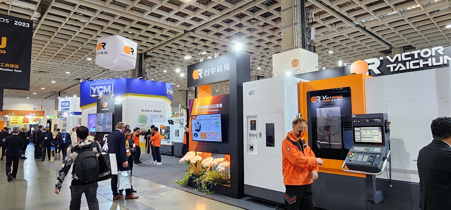 工具機大廠台中精機在今年TIMTOS也結合智慧製造與零碳轉型，訴求「3G（綠色工廠Green Factory、綠色工具機Green Machine和綠色目標Green Goal）」為核心。（source：cloudfront.net）