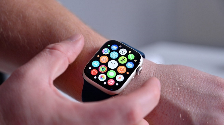 Apple Watch 8系列非侵入式監測血糖技術出現重大突破。(source：Apple)