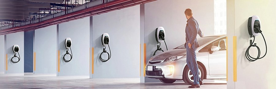 台達電結合太陽能、儲能與能源管理系統，打造電動車充電基礎設施解決方案。(source：台達電)